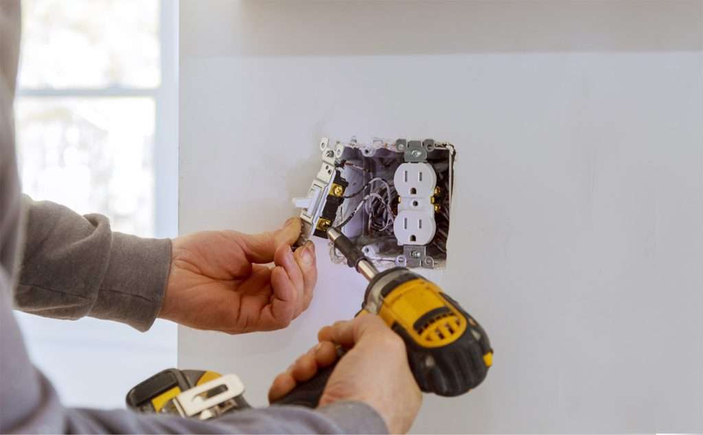 power outlet electrical repair